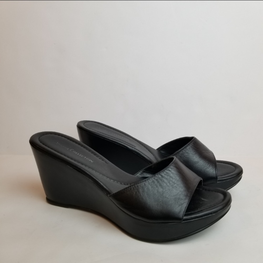 Vianni collection slip on wedge 40 (fits like 37)